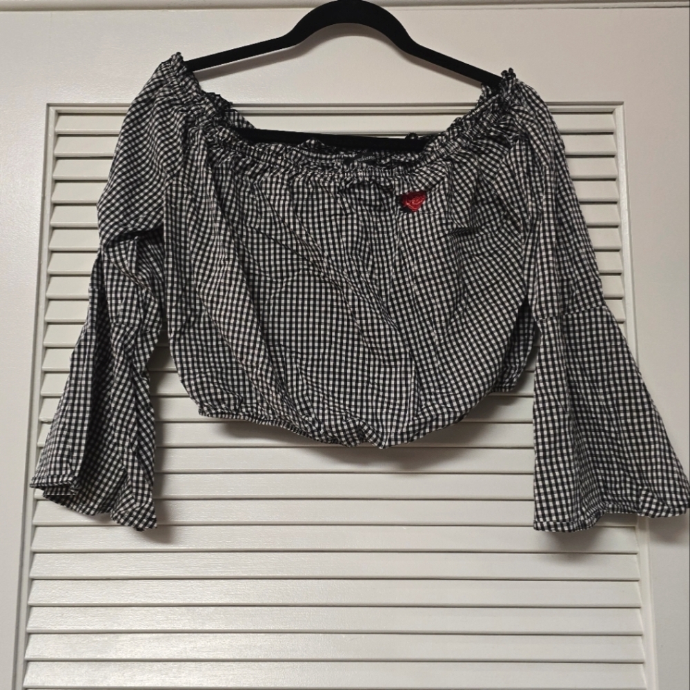 Ambiance - Checkered Rose Off-Shoulder Puff-Flare Sleeve Lightweight Crop Top